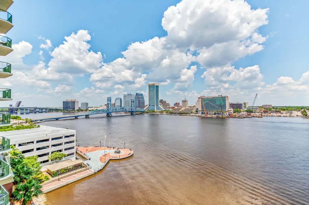 1431 Riverplace Boulevard Jacksonville FL 32207