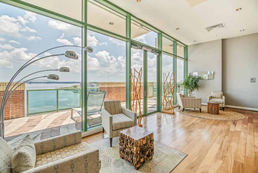 1431 Riverplace Boulevard Jacksonville FL 32207