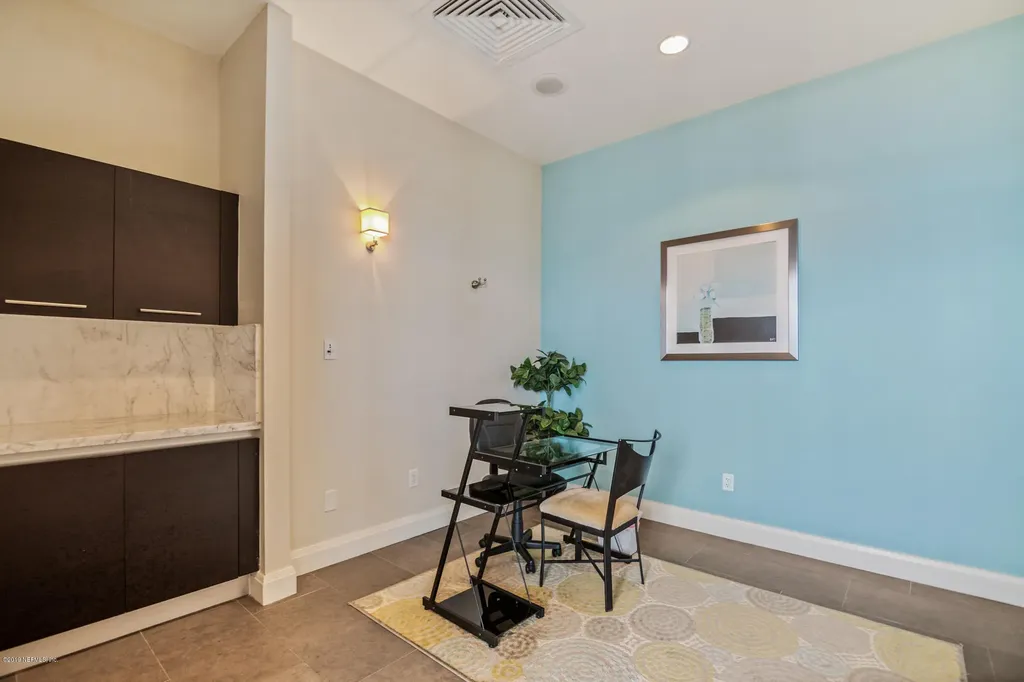 1431 Riverplace Boulevard Jacksonville FL 32207