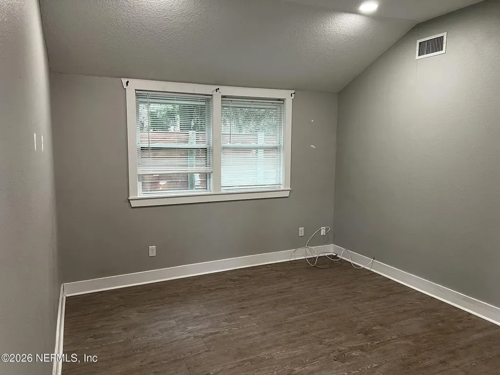 5242 101st Street Jacksonville FL 32210