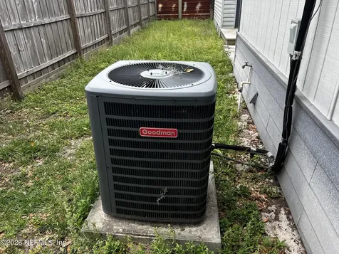 5242 101st Street Jacksonville FL 32210