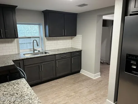 5242 101st Street Jacksonville FL 32210
