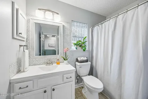 9237 Fallsmill Drive Jacksonville FL 32244
