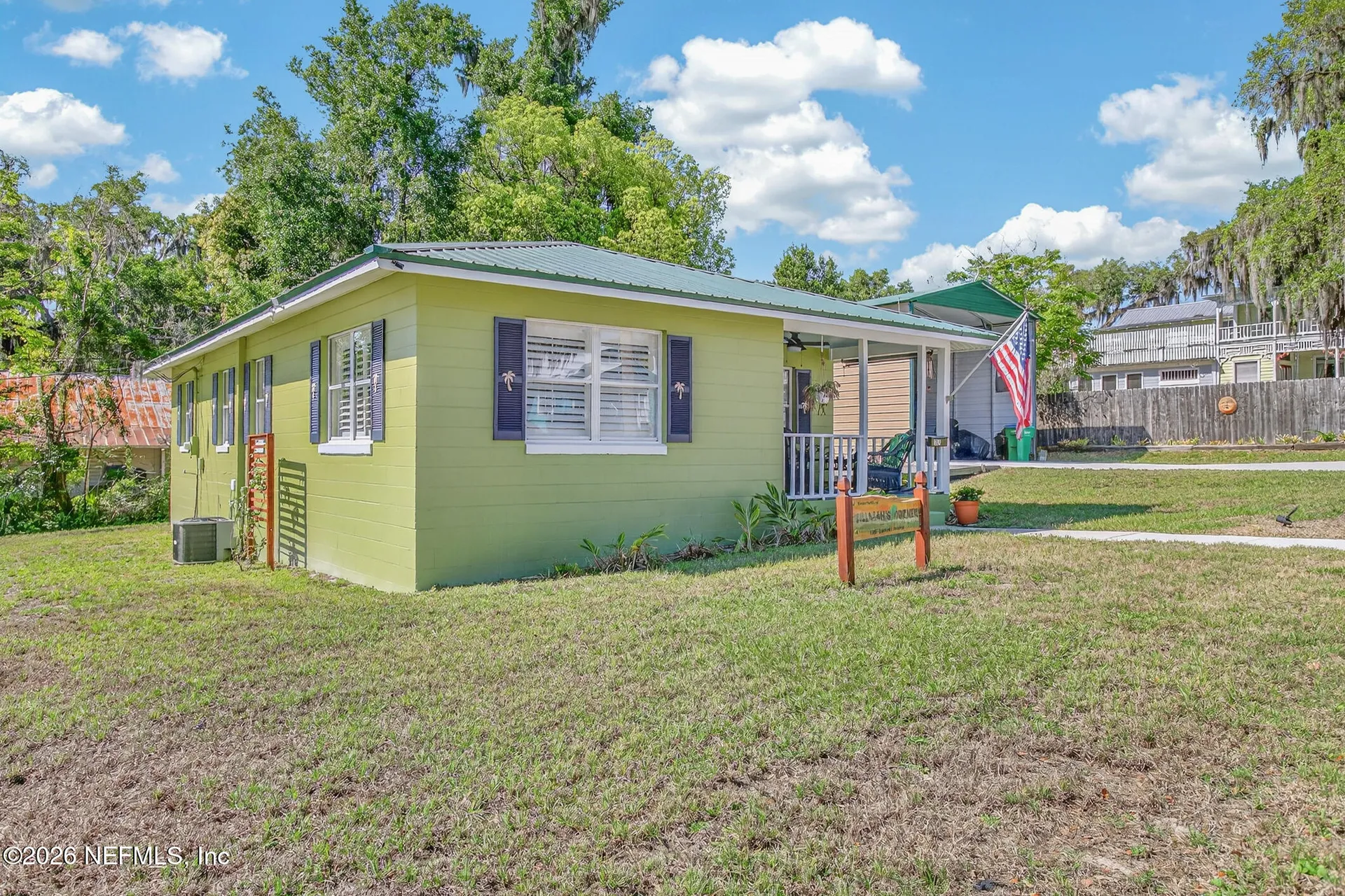 105 Central Avenue Crescent City FL 32112