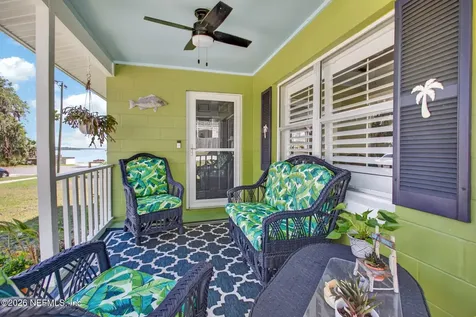 105 Central Avenue Crescent City FL 32112