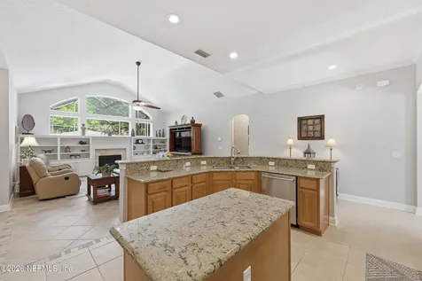 376 N Lombardy Loop St. Johns FL 32259
