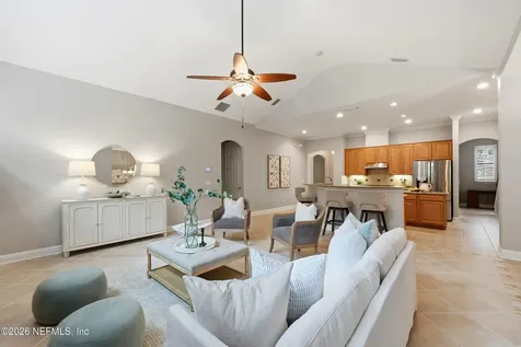 376 N Lombardy Loop St. Johns FL 32259