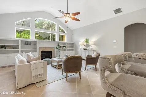 376 N Lombardy Loop St. Johns FL 32259