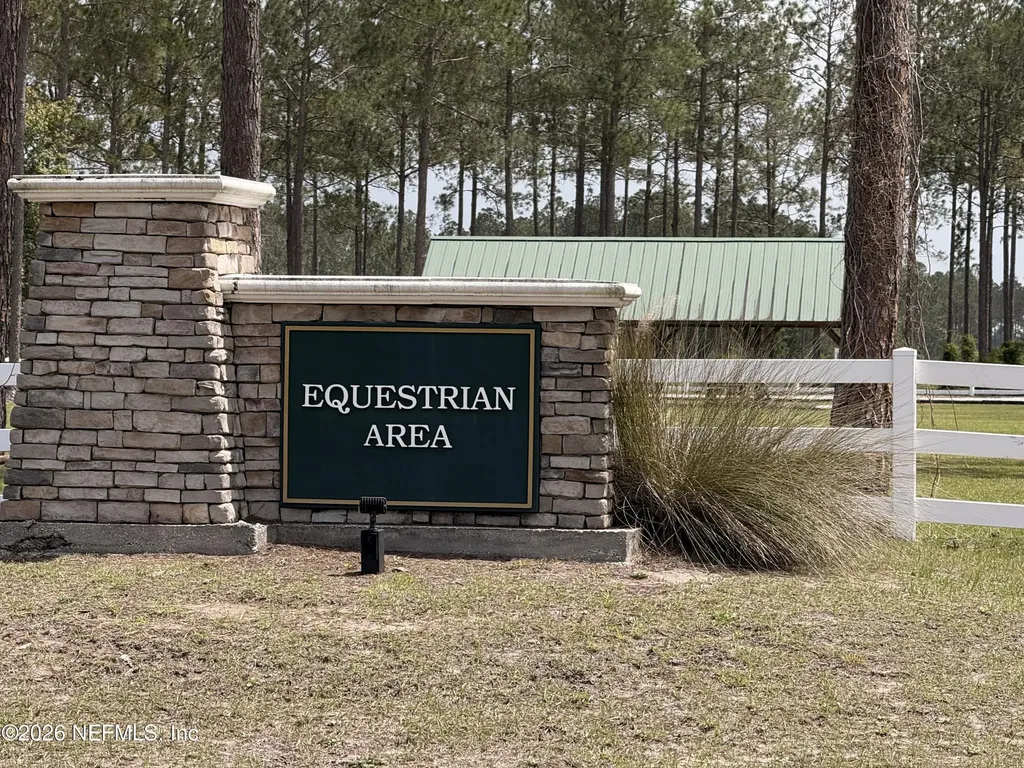10107 Hunters Chase Court Jacksonville FL 32219