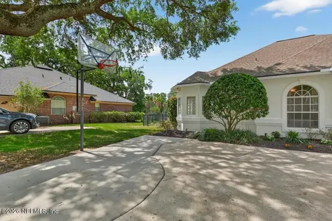 1722 River Plantation Lane Jacksonville FL 32223