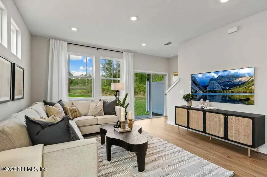 178 Brazil Nut Circle Jacksonville FL 32218