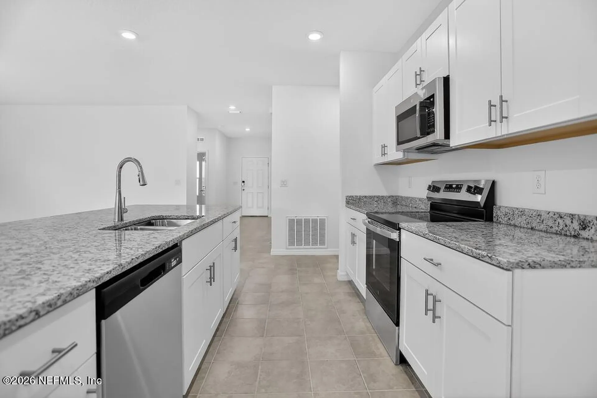 8143 Archibald Terrace Jacksonville FL 32219