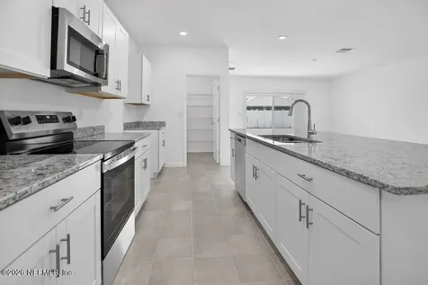 8143 Archibald Terrace Jacksonville FL 32219