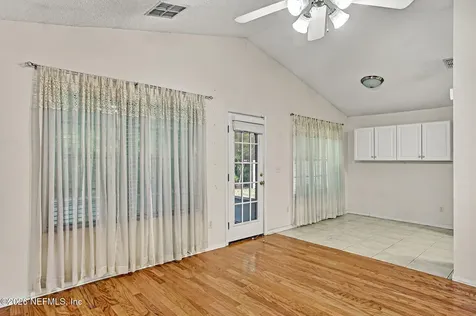 7348 Ironside Drive W Jacksonville FL 32244