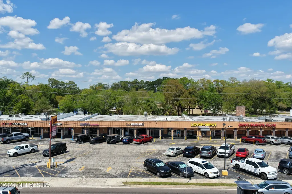 3631 Emerson Street Jacksonville FL 32207