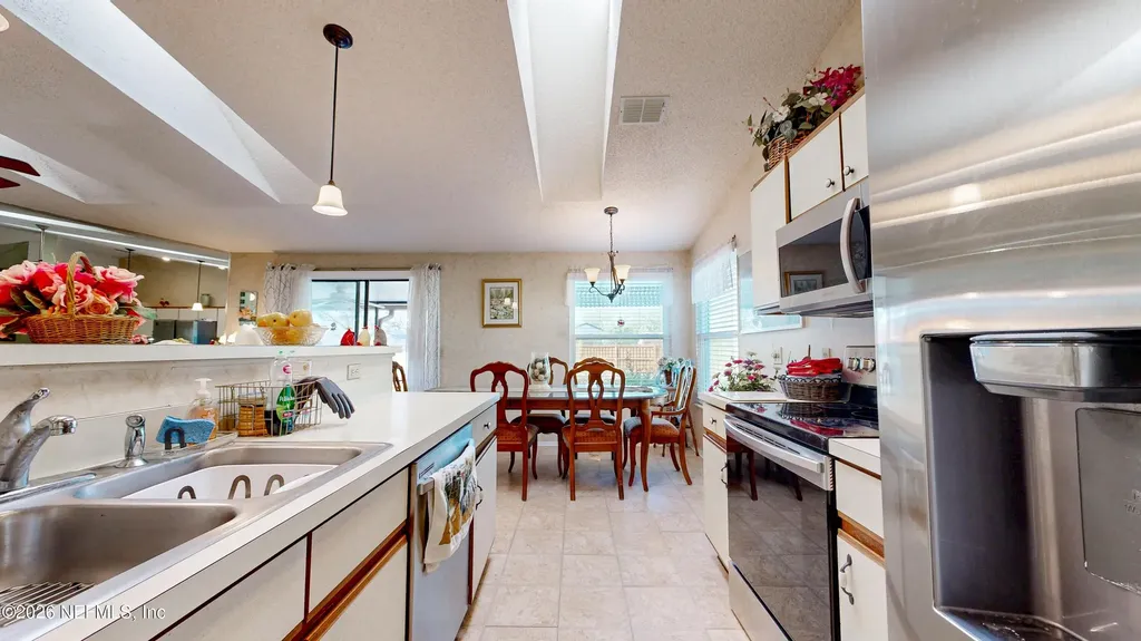 2818 Moorsfield Lane Jacksonville FL 32225