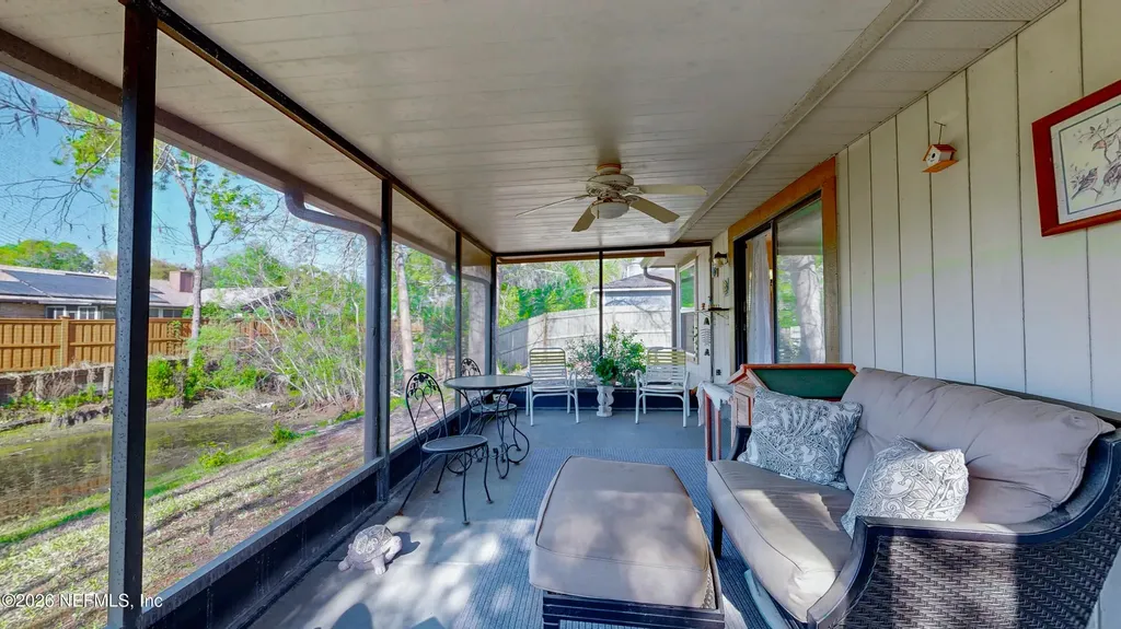 2818 Moorsfield Lane Jacksonville FL 32225