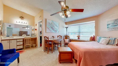 2818 Moorsfield Lane Jacksonville FL 32225