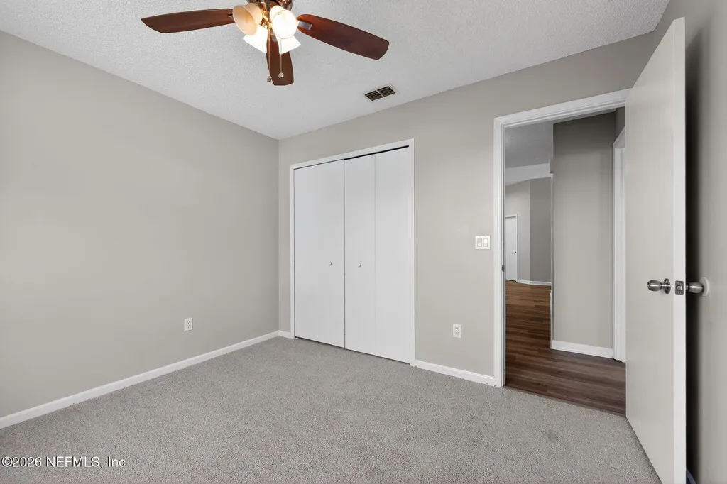 12549 Lochloosa Lane Jacksonville FL 32218