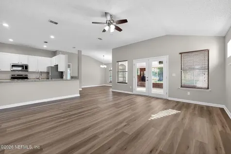12549 Lochloosa Lane Jacksonville FL 32218