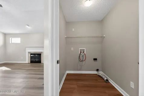 12549 Lochloosa Lane Jacksonville FL 32218