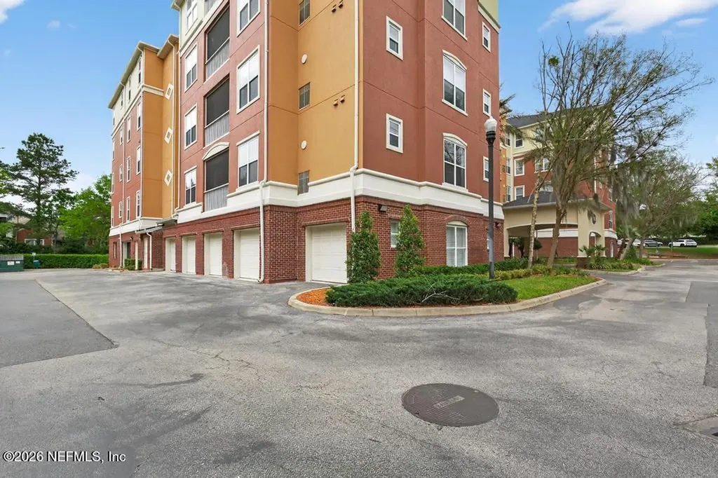 4480 Deerwood Lake Parkway Jacksonville FL 32216
