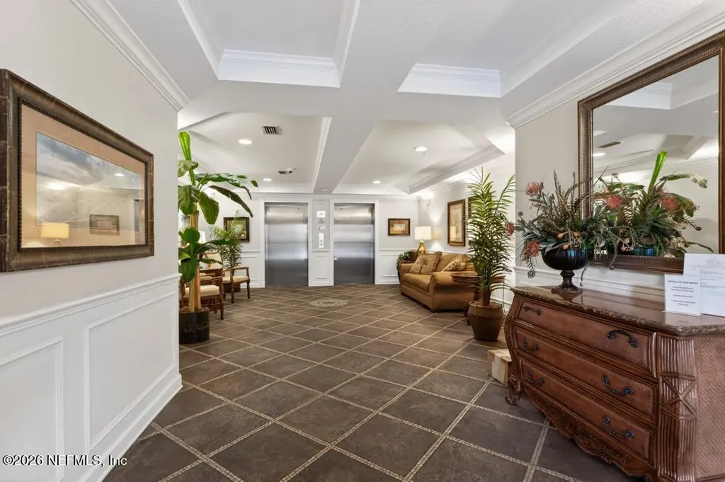 4480 Deerwood Lake Parkway Jacksonville FL 32216