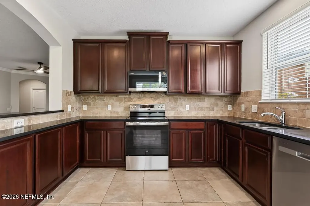 4480 Deerwood Lake Parkway Jacksonville FL 32216
