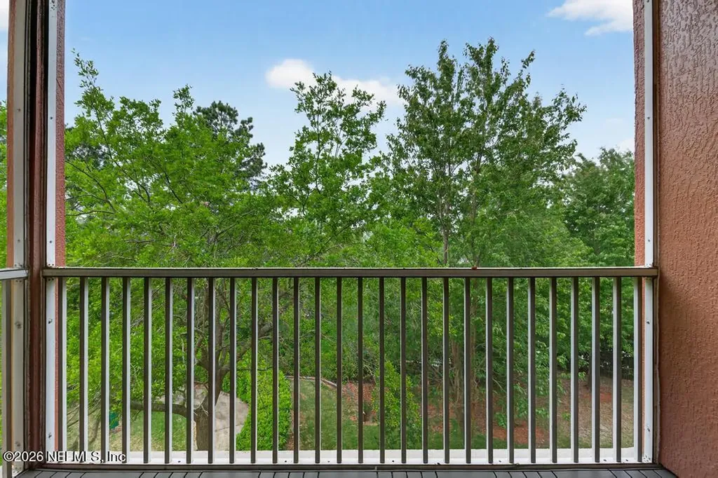 4480 Deerwood Lake Parkway Jacksonville FL 32216