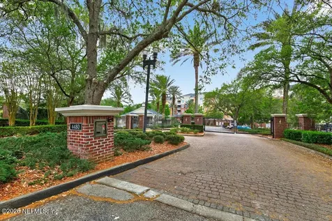 4480 Deerwood Lake Parkway Jacksonville FL 32216