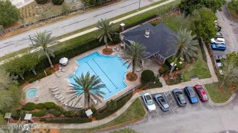 4480 Deerwood Lake Parkway Jacksonville FL 32216