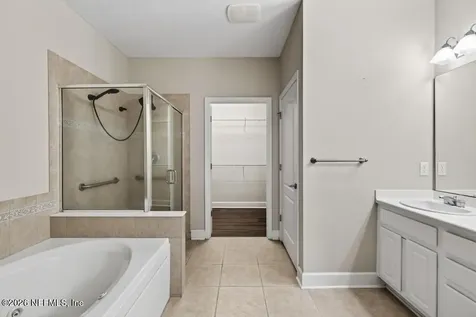 4480 Deerwood Lake Parkway Jacksonville FL 32216