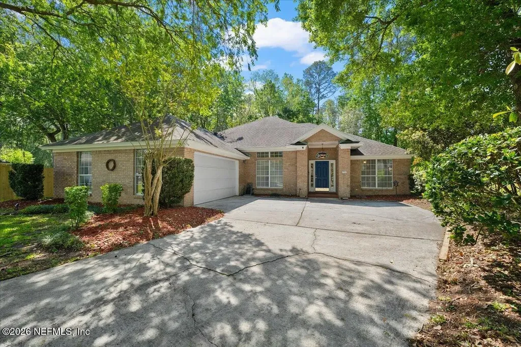 1777 Southpoint Cove Switzerland FL 32259