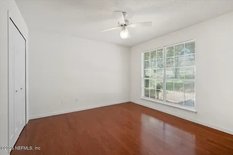 1777 Southpoint Cove Switzerland FL 32259