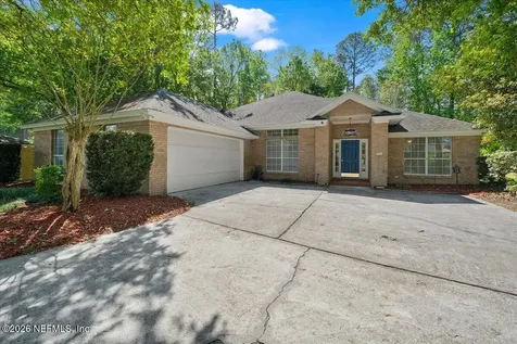 1777 Southpoint Cove Switzerland FL 32259