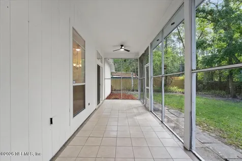 1777 Southpoint Cove Switzerland FL 32259