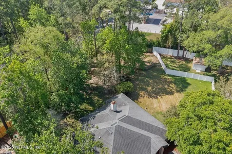 1777 Southpoint Cove Switzerland FL 32259