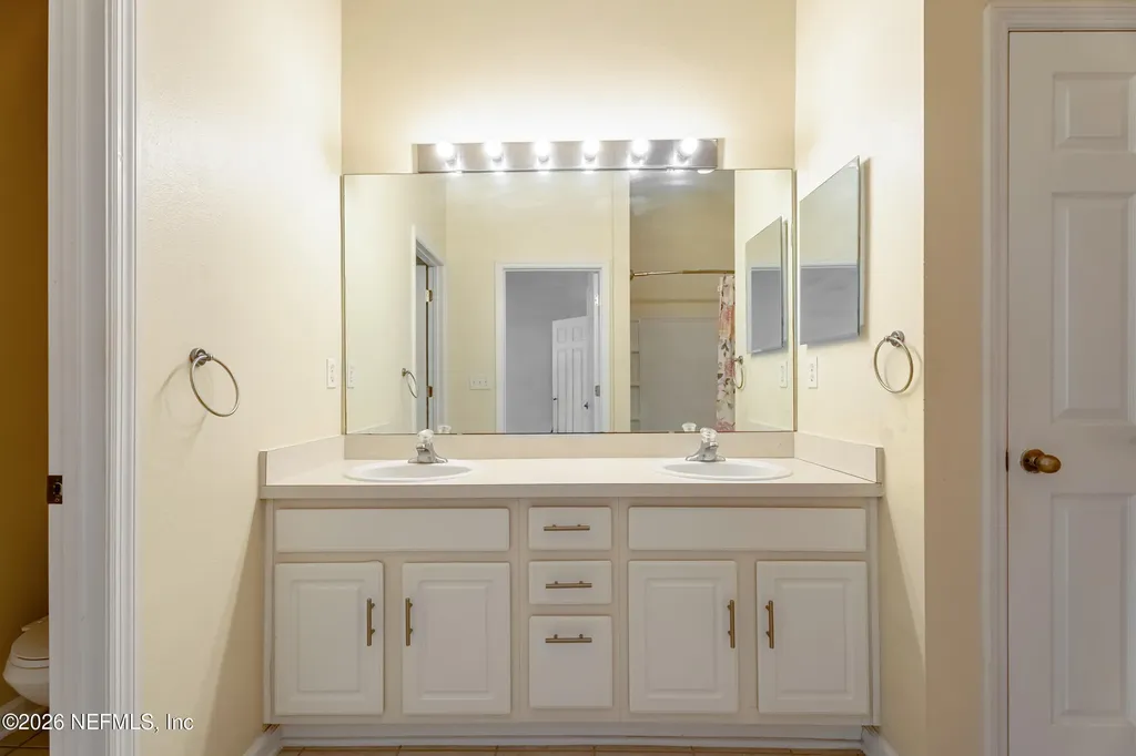 5833 Parkstone Crossing Drive Jacksonville FL 32258