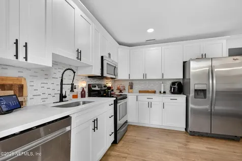 6258 Alexon Drive Jacksonville FL 32210