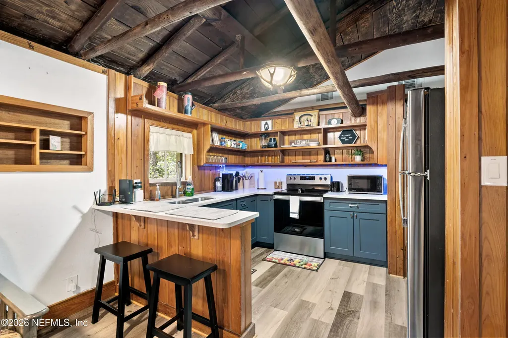 309 Keuka Lake Trail Interlachen FL 32148
