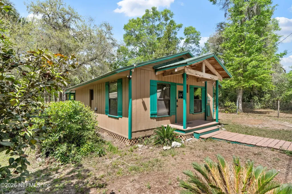 309 Keuka Lake Trail Interlachen FL 32148