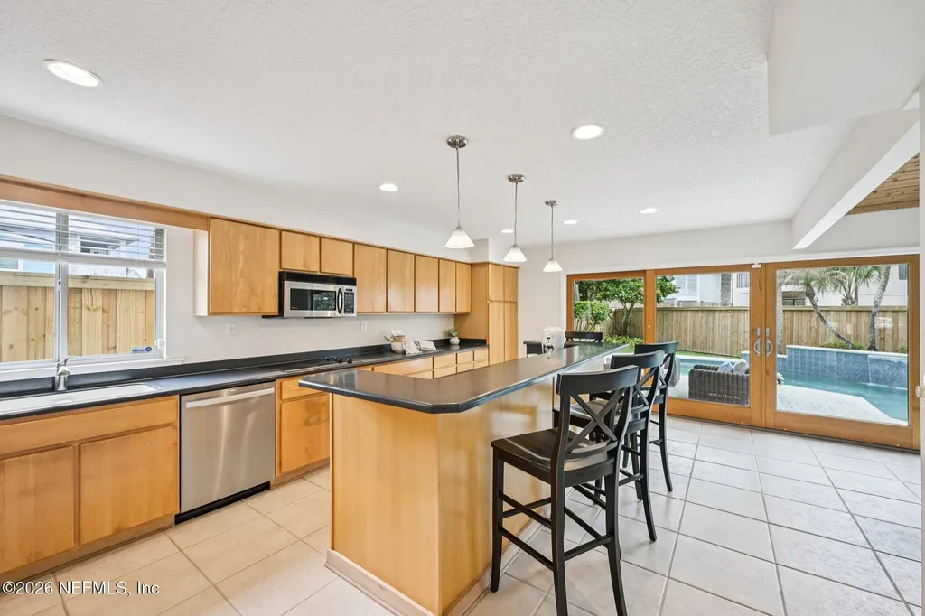 2802 2nd Street S Jacksonville Beach FL 32250