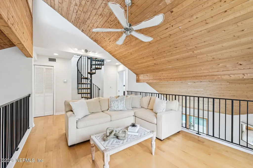 2802 2nd Street S Jacksonville Beach FL 32250