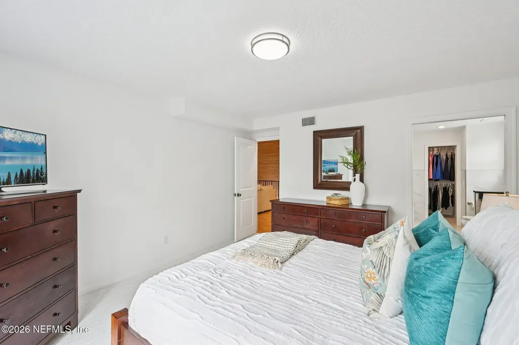 2802 2nd Street S Jacksonville Beach FL 32250