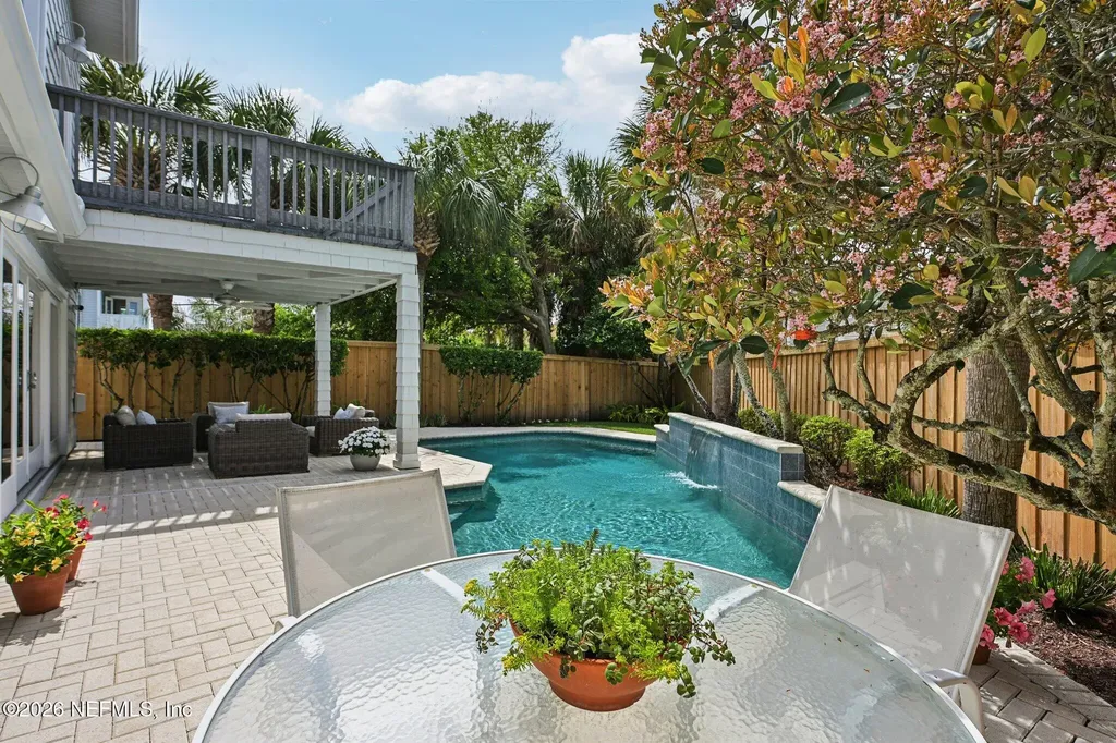2802 2nd Street S Jacksonville Beach FL 32250