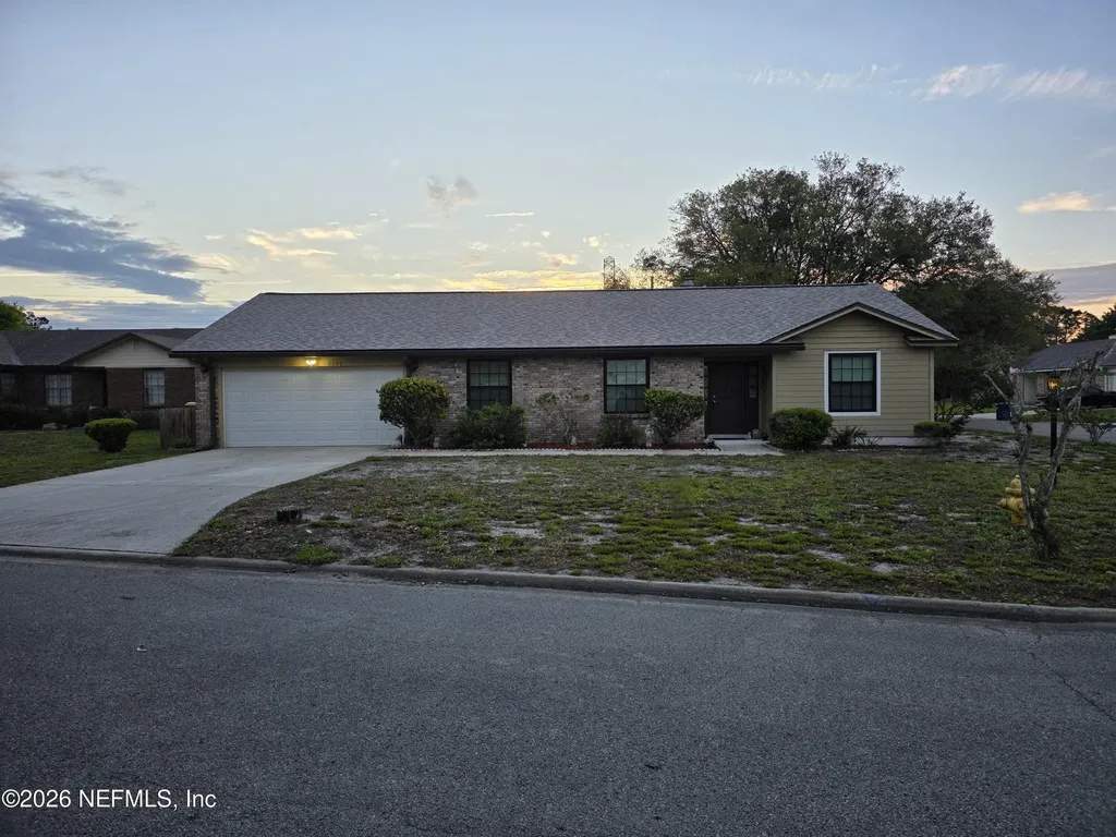 3305 Appleshaw Court Jacksonville FL 32225
