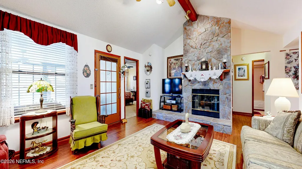 3305 Appleshaw Court Jacksonville FL 32225