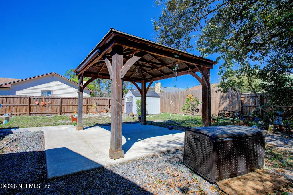 3305 Appleshaw Court Jacksonville FL 32225