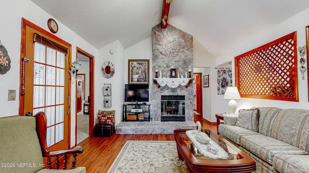 3305 Appleshaw Court Jacksonville FL 32225