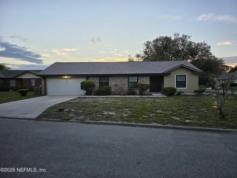 3305 Appleshaw Court Jacksonville FL 32225